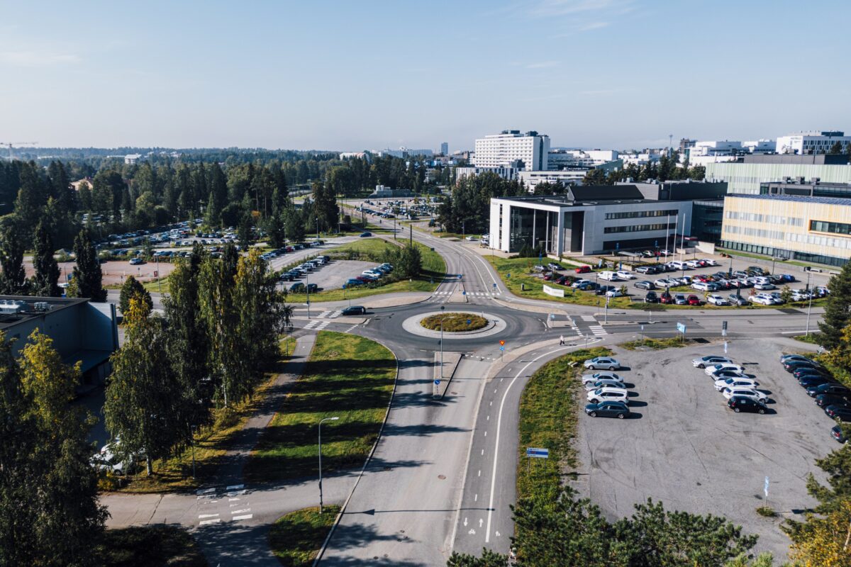 Ilmakuva Taysin alueelta nykyisen raitiotien päätöskohdasta.